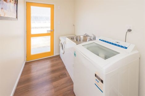 Photo of property in 22 Kawatiri Avenue, Gonville, Whanganui, 4501