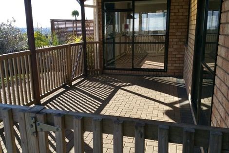 Photo of property in 20a Highfields Terrace, Henderson, Auckland, 0612