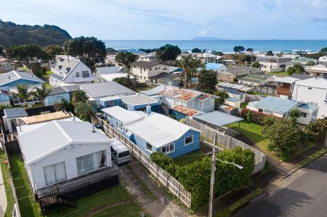 Photo of property in 8 Fyfe Road, Waihi Beach, 3611