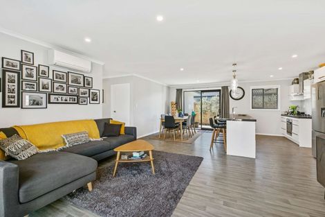 Photo of property in 16 Wahaika Way, Papamoa Beach, Papamoa, 3118