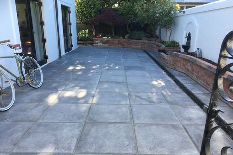 Photo of property in 125 Stapletons Road, Richmond, Christchurch, 8013