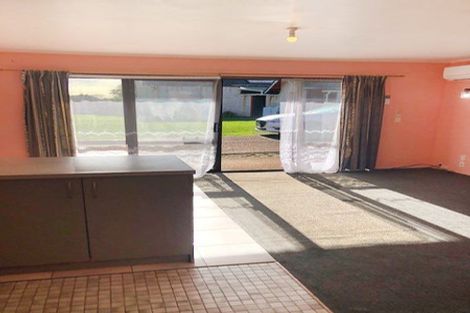 Photo of property in 63 Wyllie Road, Papatoetoe, Auckland, 2025