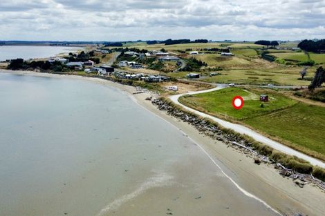 Photo of property in 1 Boat Harbour Road, Fortrose, Tokanui, 9875