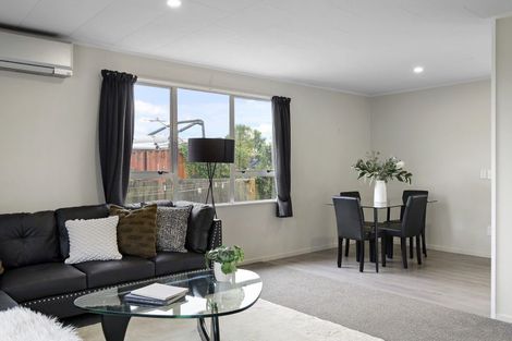 Photo of property in 82 Gilberthorpes Road, Hei Hei, Christchurch, 8042