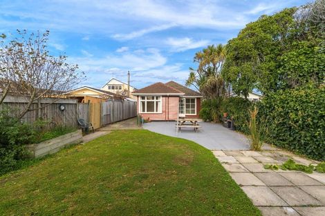 Photo of property in 38 Jervois Street, New Brighton, Christchurch, 8061