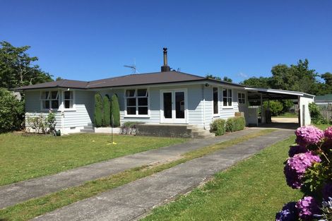 Photo of property in 90 East Street, Greytown, 5712