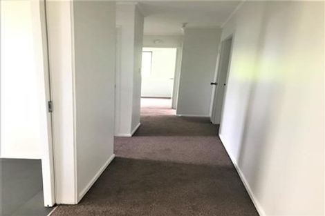 Photo of property in 5a Cherry Tree Place, Massey, Auckland, 0614