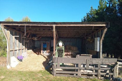 Photo of property in 86 Totara Island Road, Clifton, Balclutha, 9273