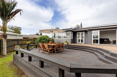 Photo of property in 6 Fairview Place, Te Puke, 3119