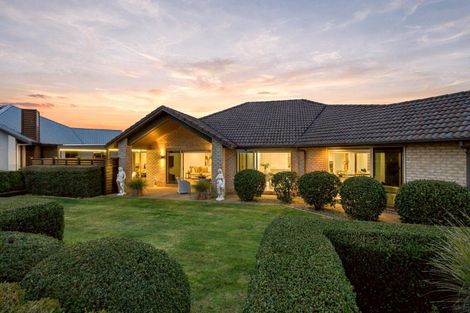 Photo of property in 32 Grace James Road, Pukekohe, 2120
