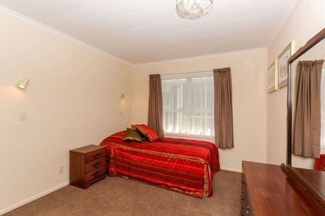 Photo of property in 2/246 Courtenay Street, Strandon, New Plymouth, 4312