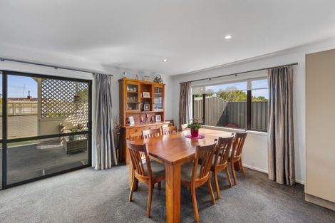 Photo of property in 18 Mcnaughton Place, Onekawa, Napier, 4110