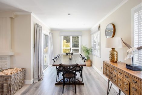 Photo of property in 12 Upham Street, Havelock North, 4130