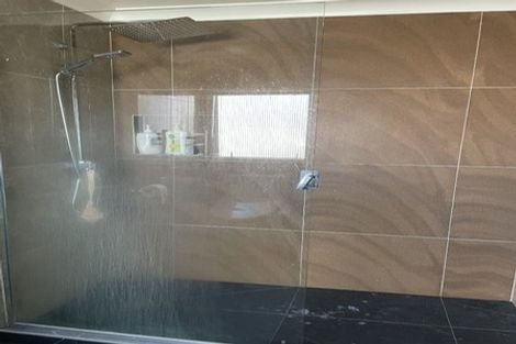 Photo of property in 22 Tralee Terrace, Dannemora, Auckland, 2016