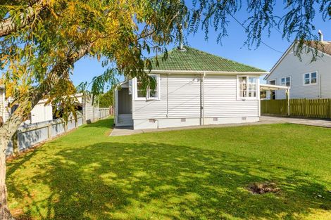 Photo of property in 31 Follett Street, Marton, 4710