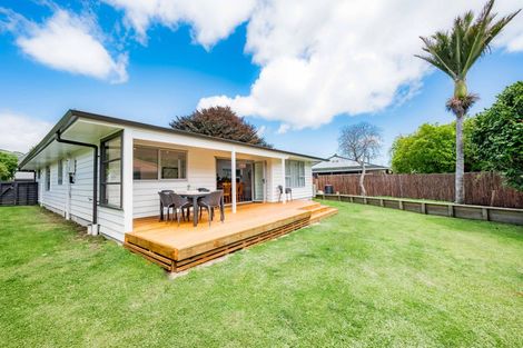 Photo of property in 21 Kohekohe Road, Waikanae, 5036