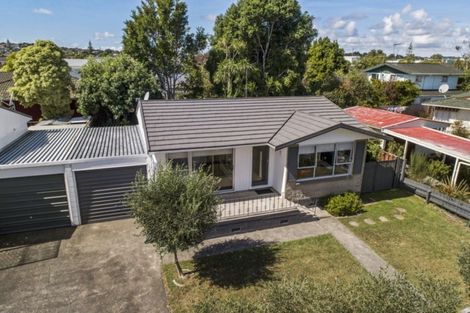 Photo of property in 1/40 Hope Farm Avenue, Pakuranga Heights, Auckland, 2010