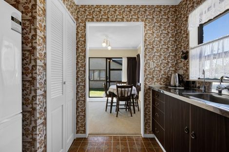 Photo of property in 98c Govett Avenue, Frankleigh Park, New Plymouth, 4310