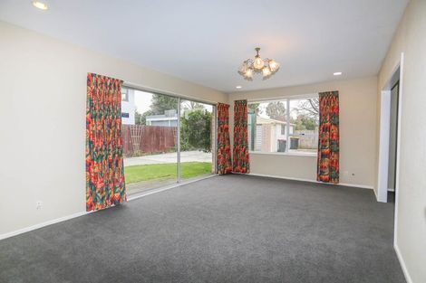 Photo of property in 20 Talltree Avenue, Avonhead, Christchurch, 8042