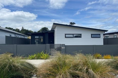 Photo of property in 42 Karearea Avenue, Kenepuru, Porirua, 5022