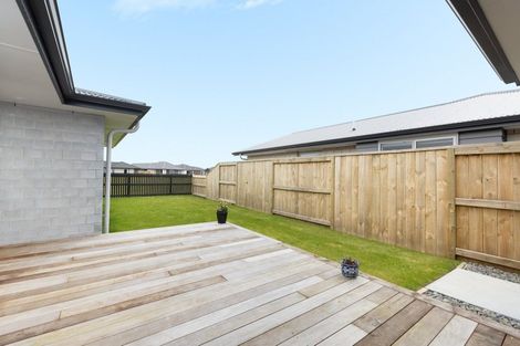 Photo of property in 204 Te Okuroa Drive, Papamoa, 3118