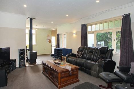 Photo of property in 17 Chelmer Street, Oamaru, 9400