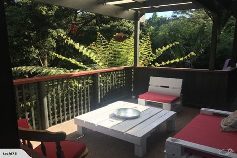 Photo of property in 83 Warner Park Avenue, Laingholm, Auckland, 0604