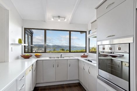 Photo of property in 6 Stanhope Grove, Korokoro, Lower Hutt, 5012