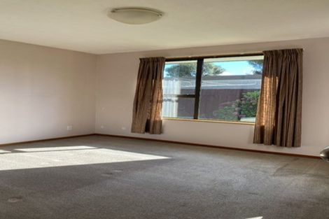 Photo of property in 1/51 Ben Nevis Drive, Broomfield, Christchurch, 8042