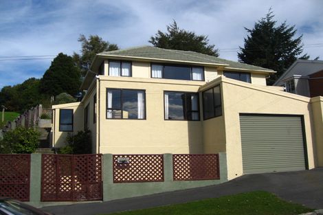 Photo of property in 177 Brockville Road, Brockville, Dunedin, 9011