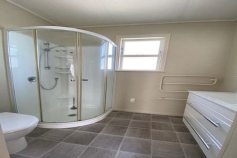 Photo of property in 2 Balmoral Crescent, Springvale, Whanganui, 4501