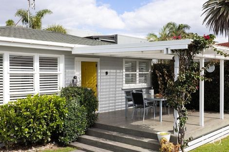 Photo of property in 15 Sutherland Avenue, Mount Maunganui, 3116