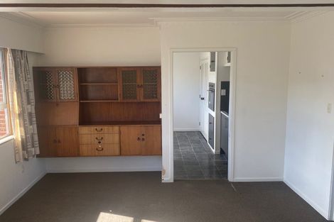 Photo of property in 3 Marama Place, One Tree Point, 0118