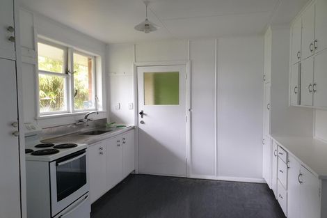 Photo of property in 3 Aberfeldy Street, Cannons Creek, Porirua, 5024