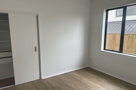 Photo of property in 21 Paparahi Place, Wainui, Silverdale, 0992