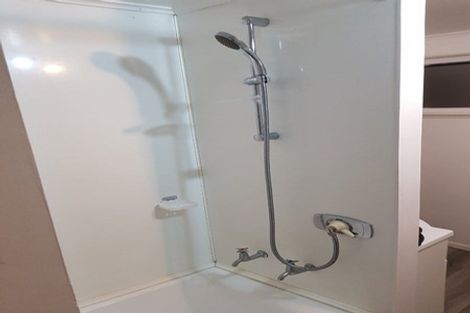 Photo of property in 7 Kia Ora Road, Beach Haven, Auckland, 0626