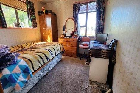 Photo of property in 35 Avenue Road, Foxton, 4814