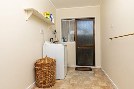 Photo of property in 4/66 Rathgar Road, Henderson, Auckland, 0610
