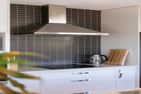 Photo of property in 63 Bert Wall Drive, Omokoroa, 3114