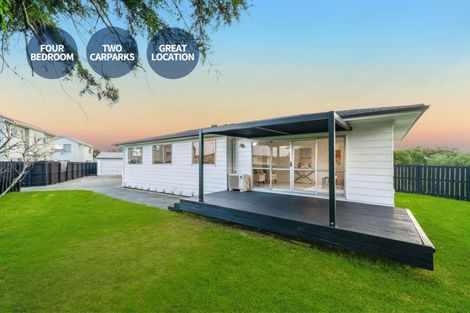 Photo of property in 54 Pukeroa Place, Papakura, 2110