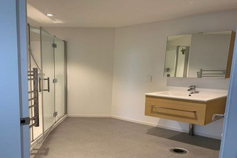 Photo of property in 1/2 Miramar Road North, Miramar, Wellington, 6022