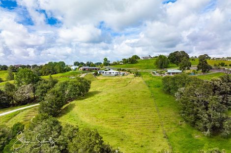 Photo of property in 20 Matai Drive, Maungaturoto, 0520