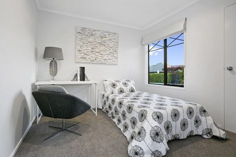 Photo of property in 8 Jasmine Place, Cambridge, 3434