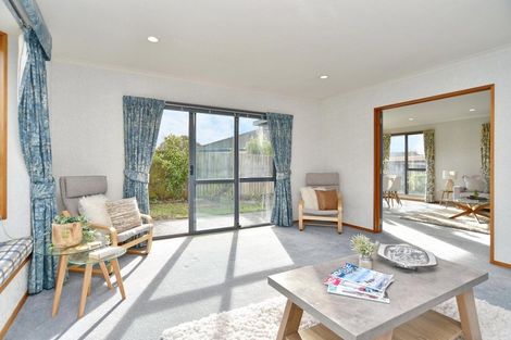 Photo of property in 4 Fishermans Rest, Waimairi Beach, Christchurch, 8083