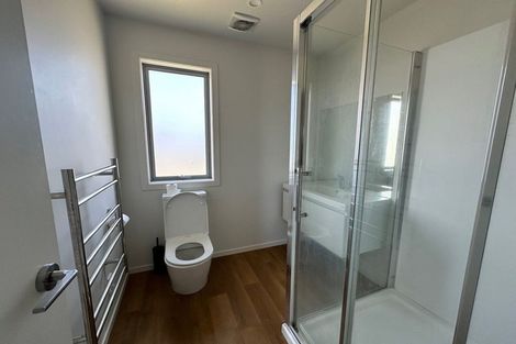 Photo of property in 30 Barber Grove, Moera, Lower Hutt, 5010