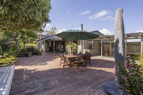 Photo of property in 18 Janome Place, Bucklands Beach, Auckland, 2014