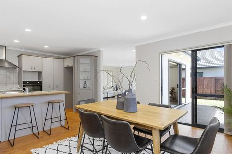 Photo of property in 57 Matene Place, Papamoa Beach, Papamoa, 3118