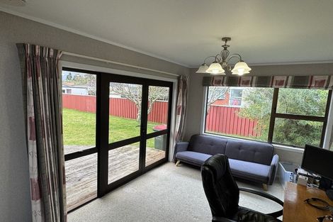 Photo of property in 8 Sandalwood Drive, Dinsdale, Hamilton, 3204