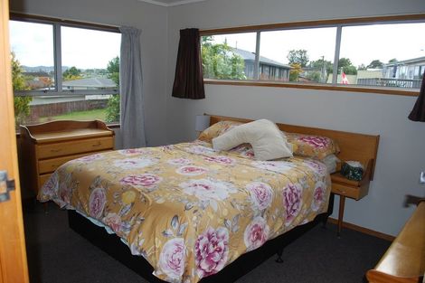Photo of property in 5 Richmond Avenue, Richmond Heights, Taupo, 3330