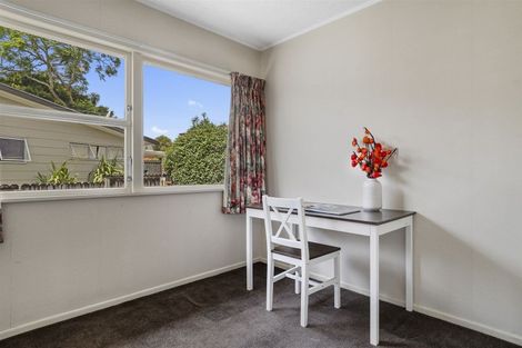 Photo of property in 17 Jonathon Street, Brookfield, Tauranga, 3110